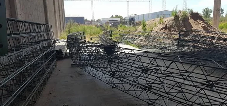 Galpón parabólico 15x30 terminado y listo para entrega — Gondean Construcciones