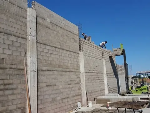 Materiales de obra gruesa provistos por Gondean Construcciones
