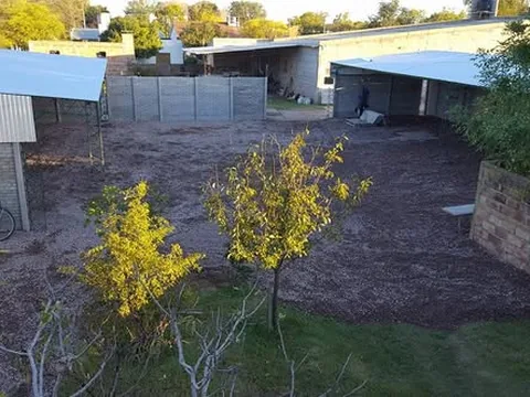 Cochera construida por Gondean Construcciones